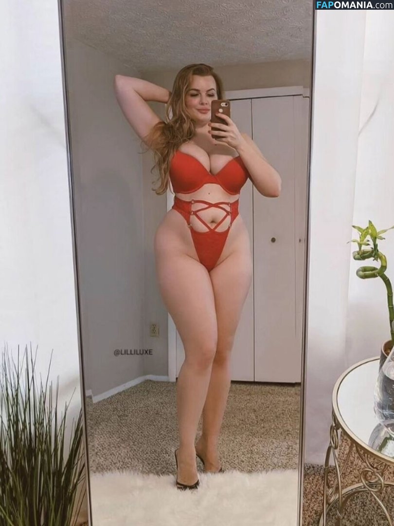 Lilli Luxe / LilliLuxe Nackt OnlyFans  Geleaktes Foto #1