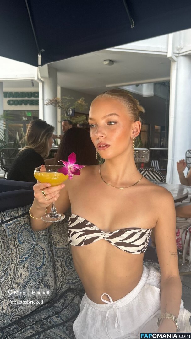 Lilli Sophia / _lillisophia_ / sophiahof3e Nackt OnlyFans  Geleaktes Foto #11