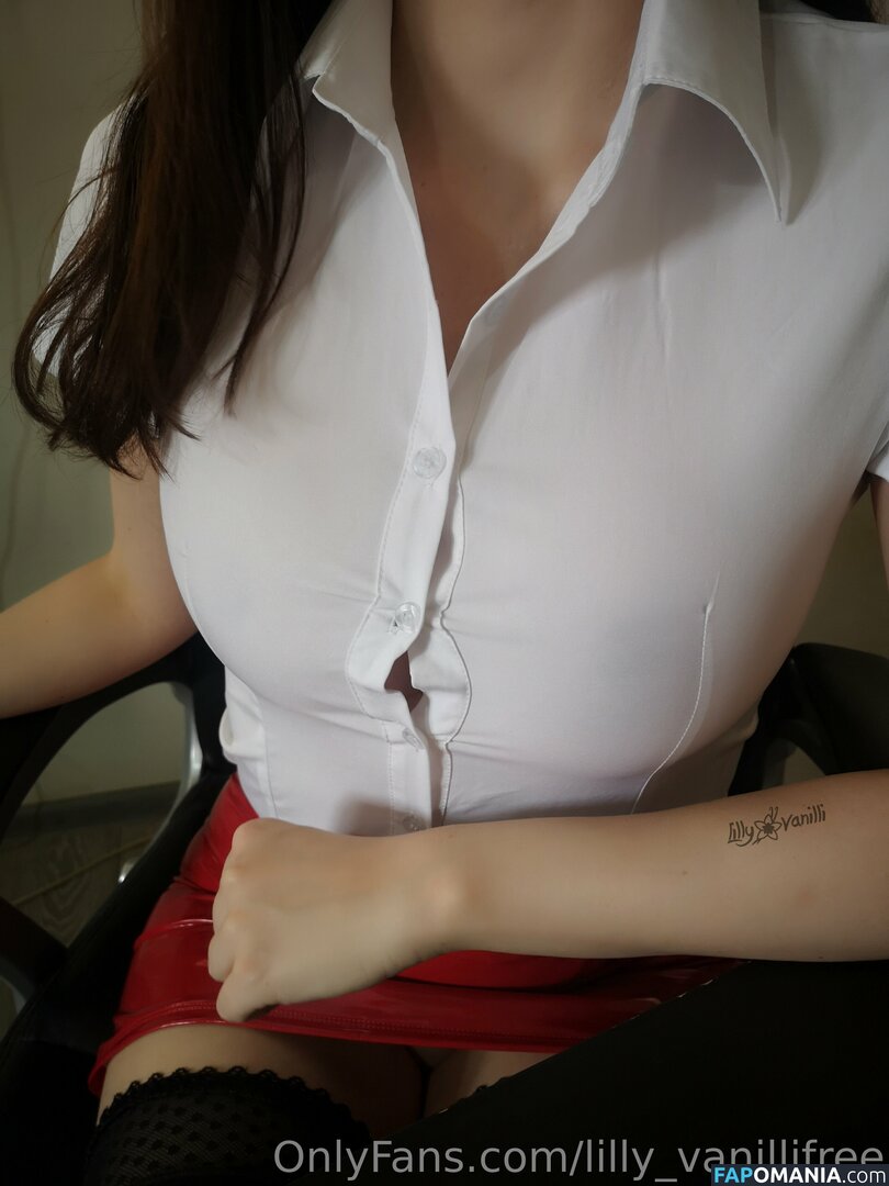 __luvyl / lilly_vanillifree Nackt OnlyFans  Geleaktes Foto #2
