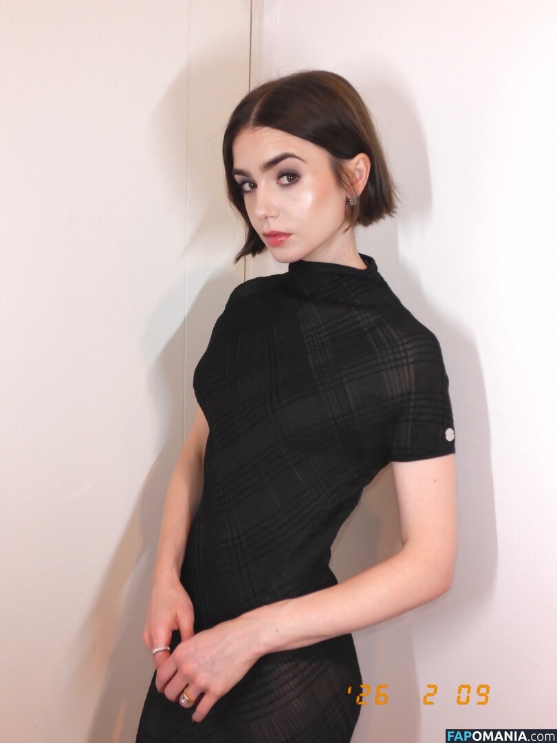 Lily Collins / lily_collins / lilyjcollins Nackt OnlyFans  Geleaktes Foto #504