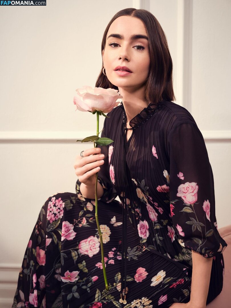 Lily Collins / lily_collins / lilyjcollins Nackt OnlyFans  Geleaktes Foto #537