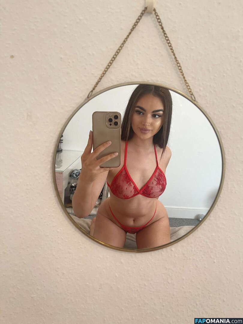 Lily Mascall / lilym03 / lilymascall Nackt OnlyFans  Geleaktes Foto #1