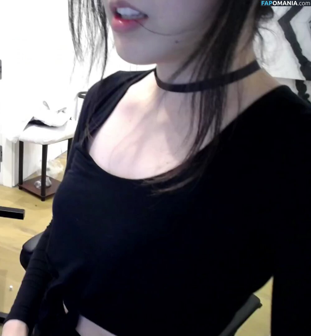 LilyPichu / onlysaber Nackt OnlyFans  Geleaktes Foto #105