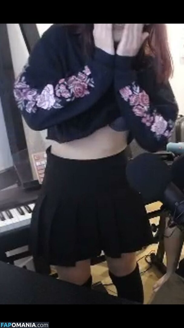 LilyPichu / onlysaber Nackt OnlyFans  Geleaktes Foto #390
