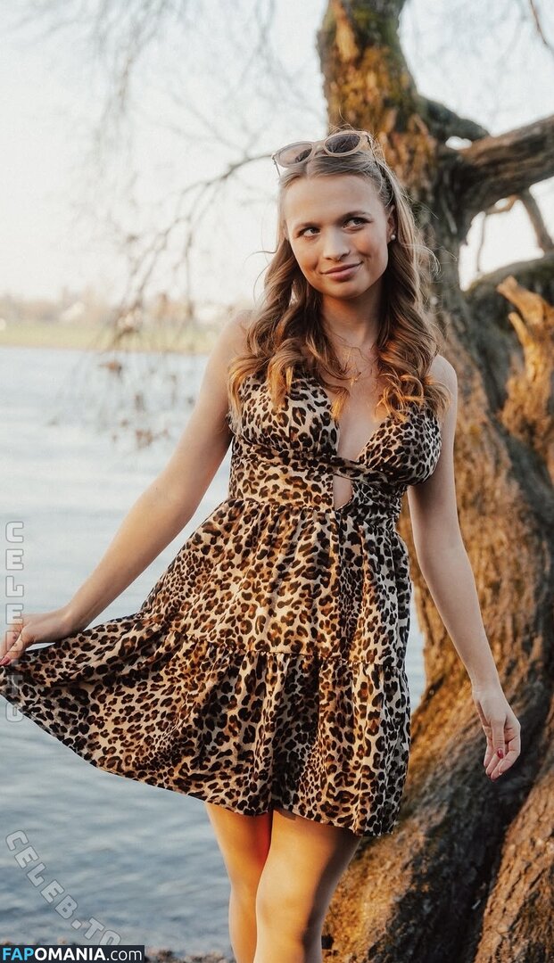 Lisa Küppers / lisa.küppers / lisakueppers Nackt OnlyFans  Geleaktes Foto #585