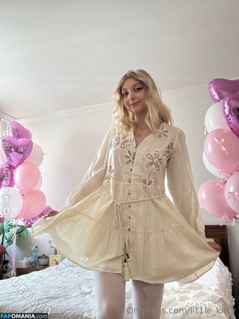 Emili / Lit1le_Kitty_ / https: / lit1le_kitty Nackt OnlyFans  Geleaktes Foto #5