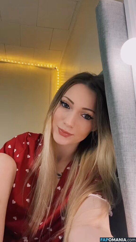 Little Momma / Littleemommaa21 / littlee.mommaa23 / littleemommaa23 Nackt OnlyFans  Geleaktes Foto #16