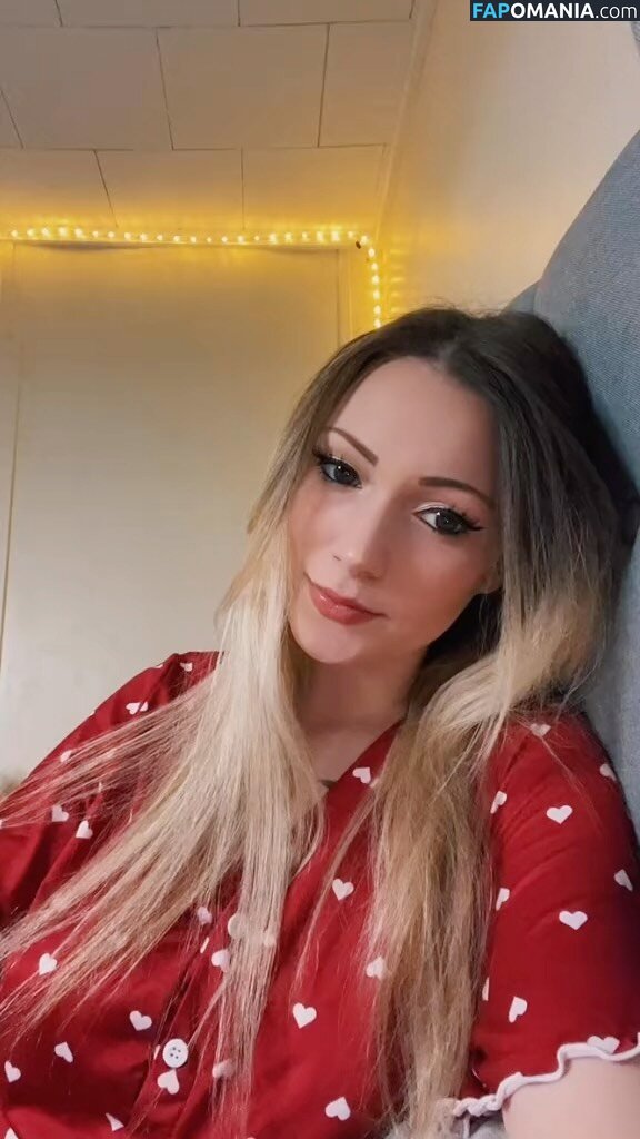 Little Momma / Littleemommaa21 / littlee.mommaa23 / littleemommaa23 Nackt OnlyFans  Geleaktes Foto #19