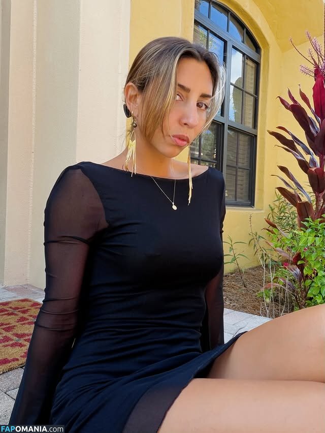 Carla Outes / littlefitdevil Nackt OnlyFans  Geleaktes Foto #11