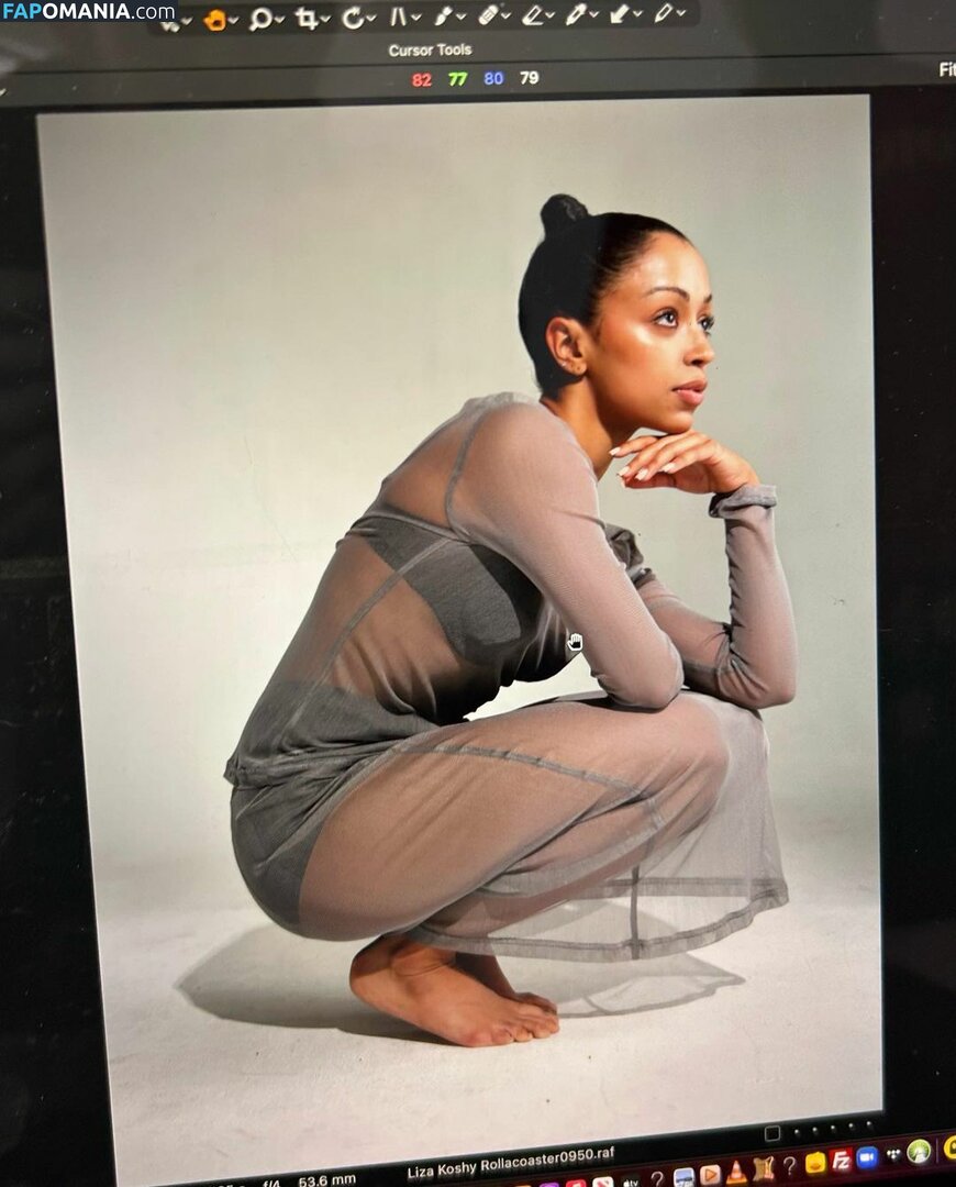 Liza Koshy / lizakoshy Nackt OnlyFans  Geleaktes Foto #5