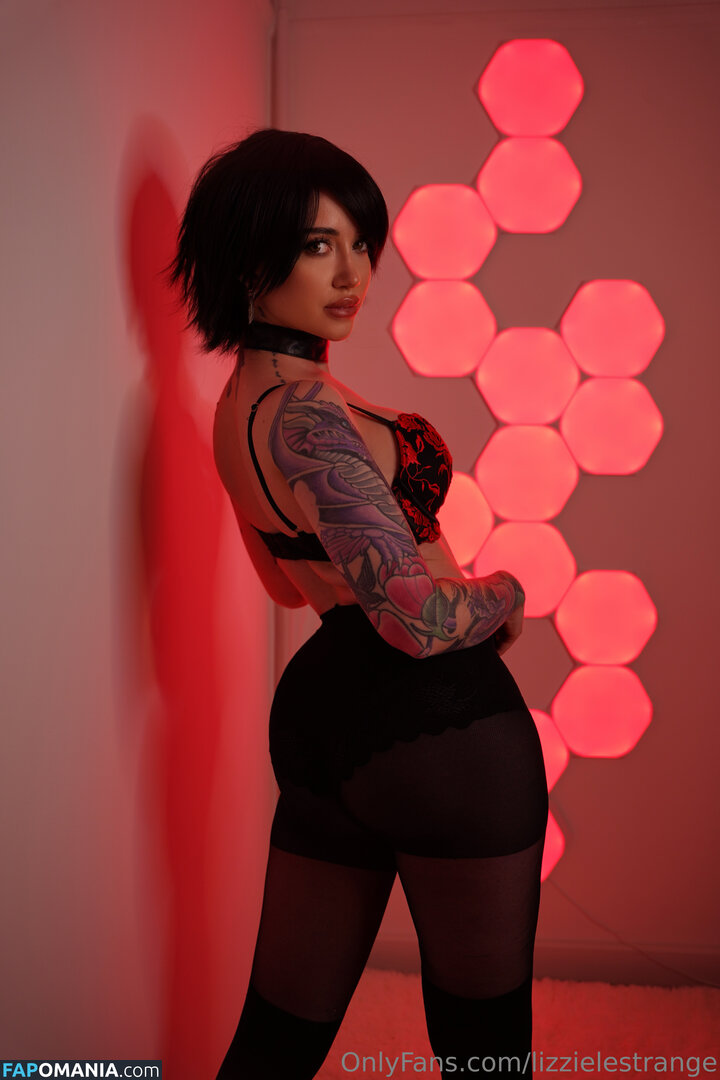 Lizzie Le Strange / lizzielestrange Nackt OnlyFans  Geleaktes Foto #12