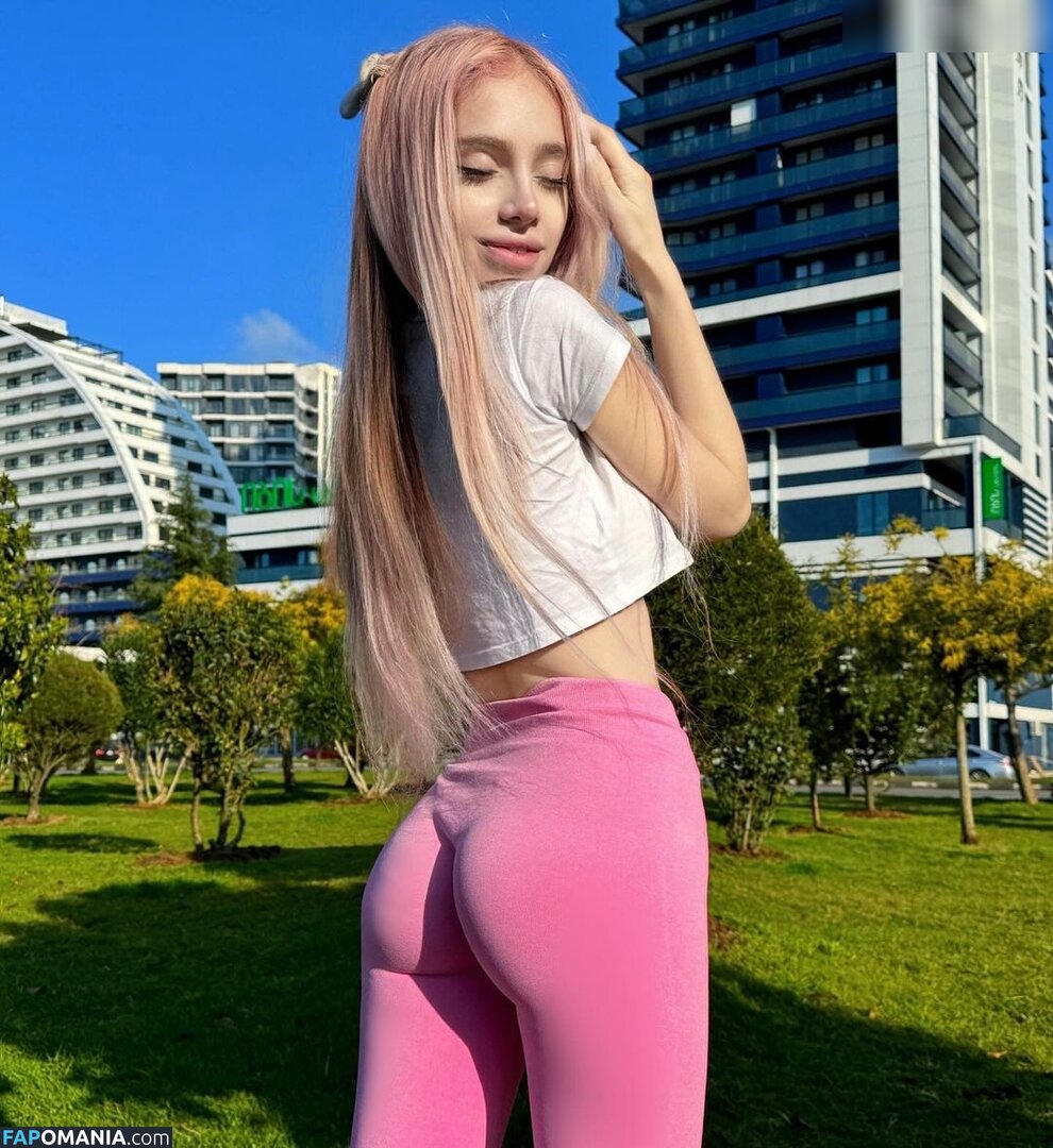 Belaofficial / LoLiBela / lolibela_2 / lovebela Nackt OnlyFans  Geleaktes Foto #42