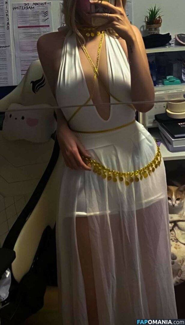 Lorena Orsi / Namorada do Cellbit / lorenaaorsi Nackt OnlyFans  Geleaktes Foto #5