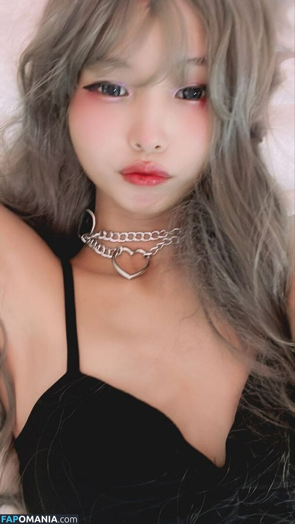 Lilith / Lou Aenlle / llthidk Nackt OnlyFans  Geleaktes Foto #66