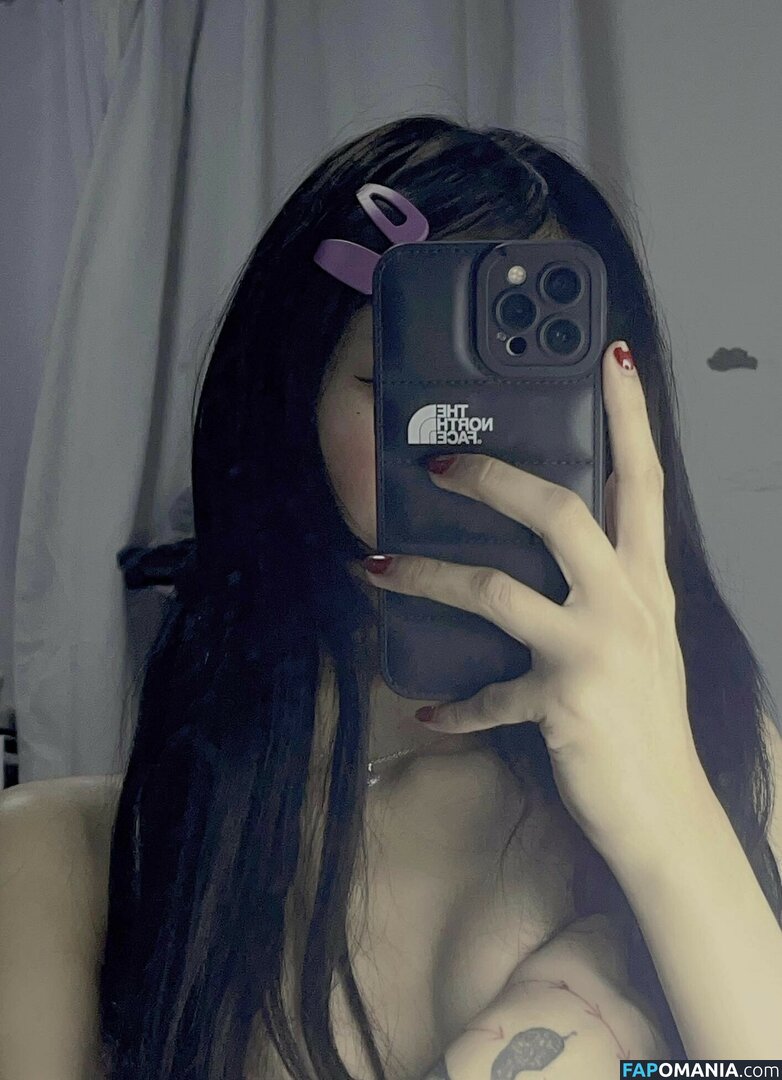 Lilith / Lou Aenlle / llthidk Nackt OnlyFans  Geleaktes Foto #97