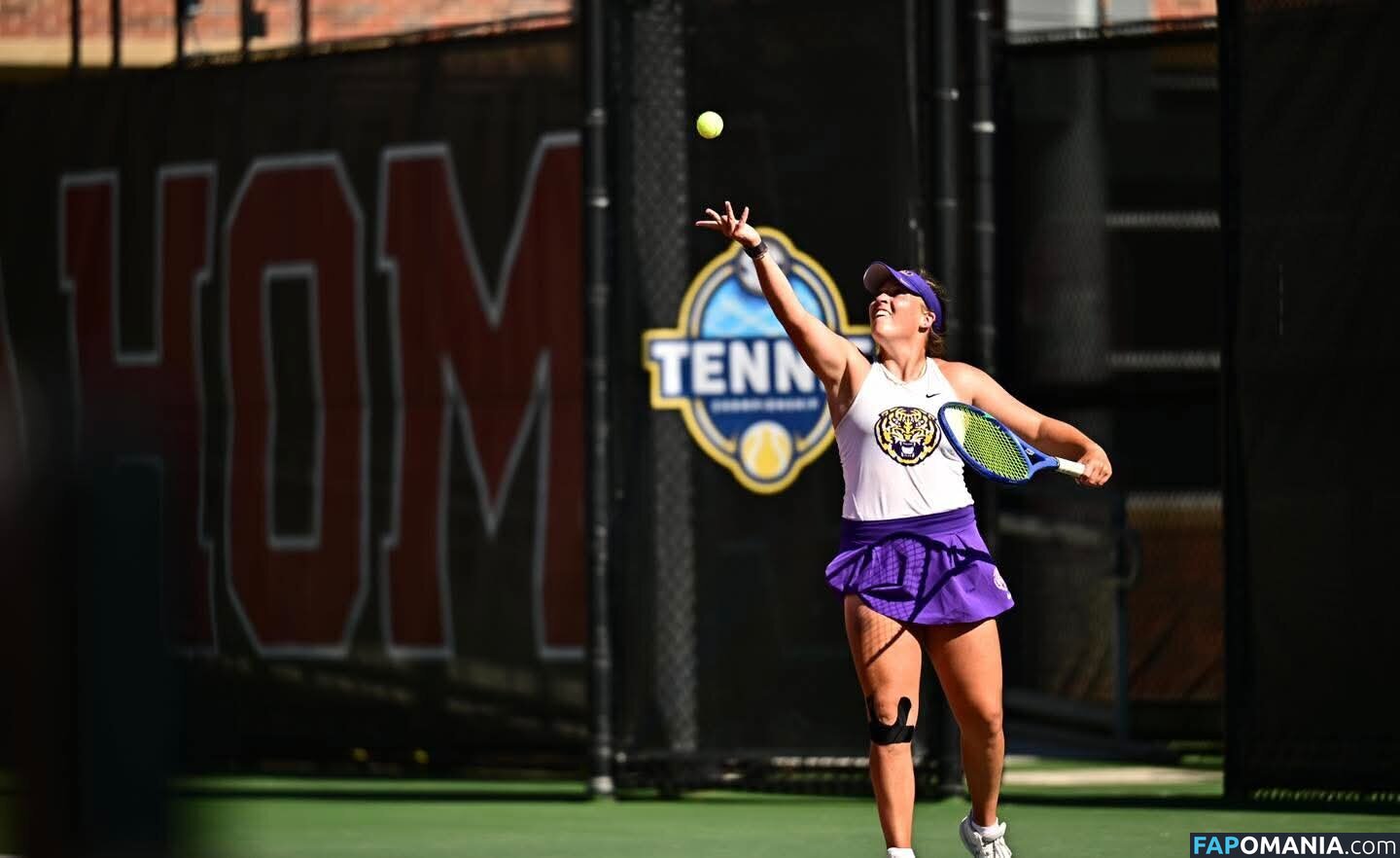 Lsu woman tennis Nackt OnlyFans  Geleaktes Foto #1