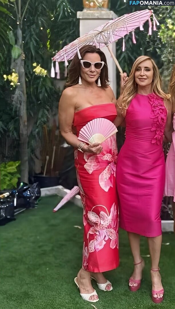 Luann De Lesseps Nackt OnlyFans  Geleaktes Foto #5