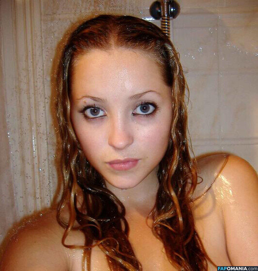 Lucy Collett / Lucy Vixen / Lucyv / lucyvixen Nackt OnlyFans  Geleaktes Foto #10