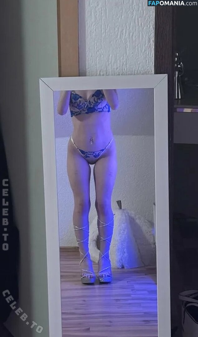 Lucy Müller / https: / luisaahartmann / luisaamachtfaxxen / luisahartmann Nackt OnlyFans  Geleaktes Foto #6