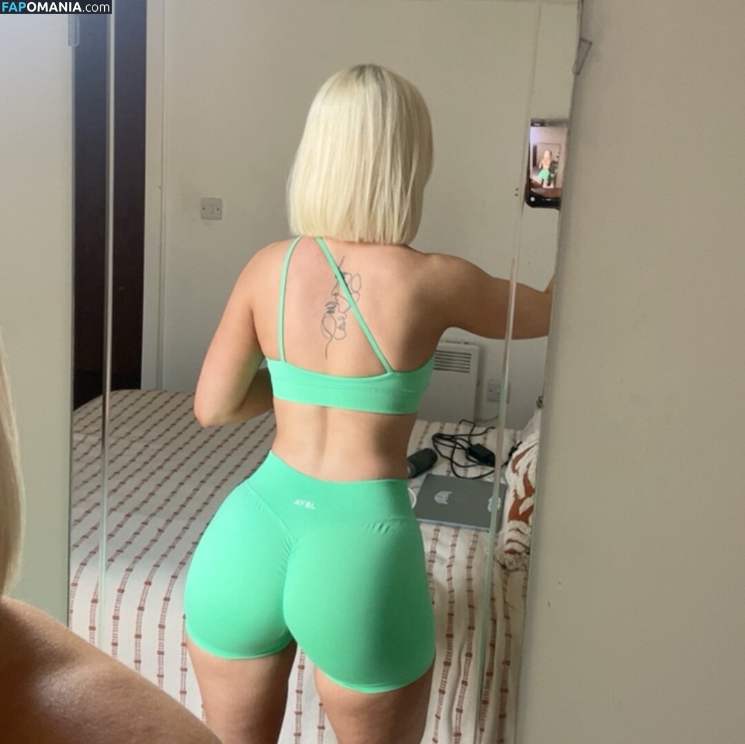 Lucycombe / lucynukes / lucynukesfit / luudaw Nackt OnlyFans  Geleaktes Foto #1
