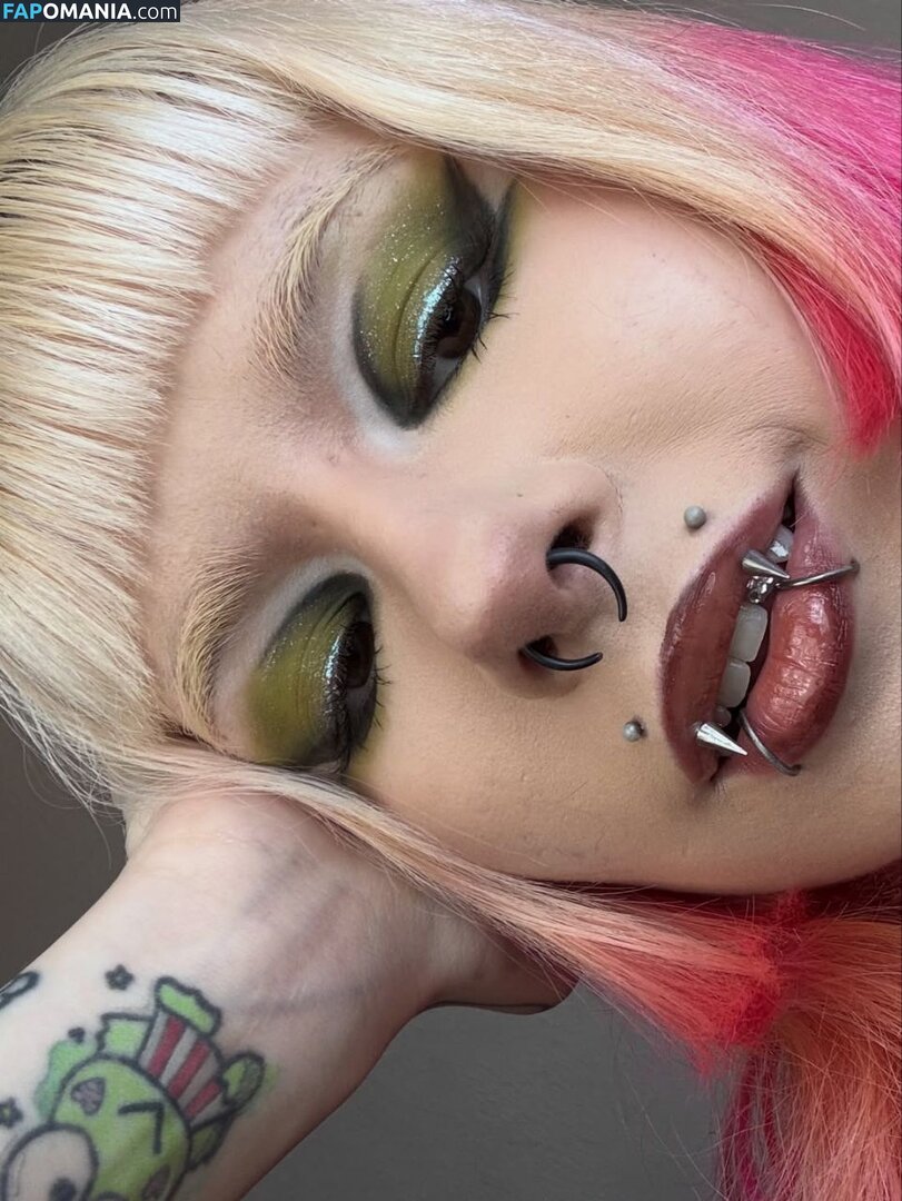 Luh Setra / luhsetraoficial Nackt OnlyFans  Geleaktes Foto #1