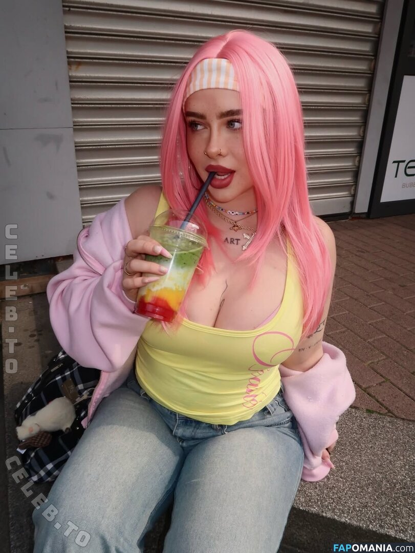 Luisa Früh / frluuisa Nackt OnlyFans  Geleaktes Foto #5