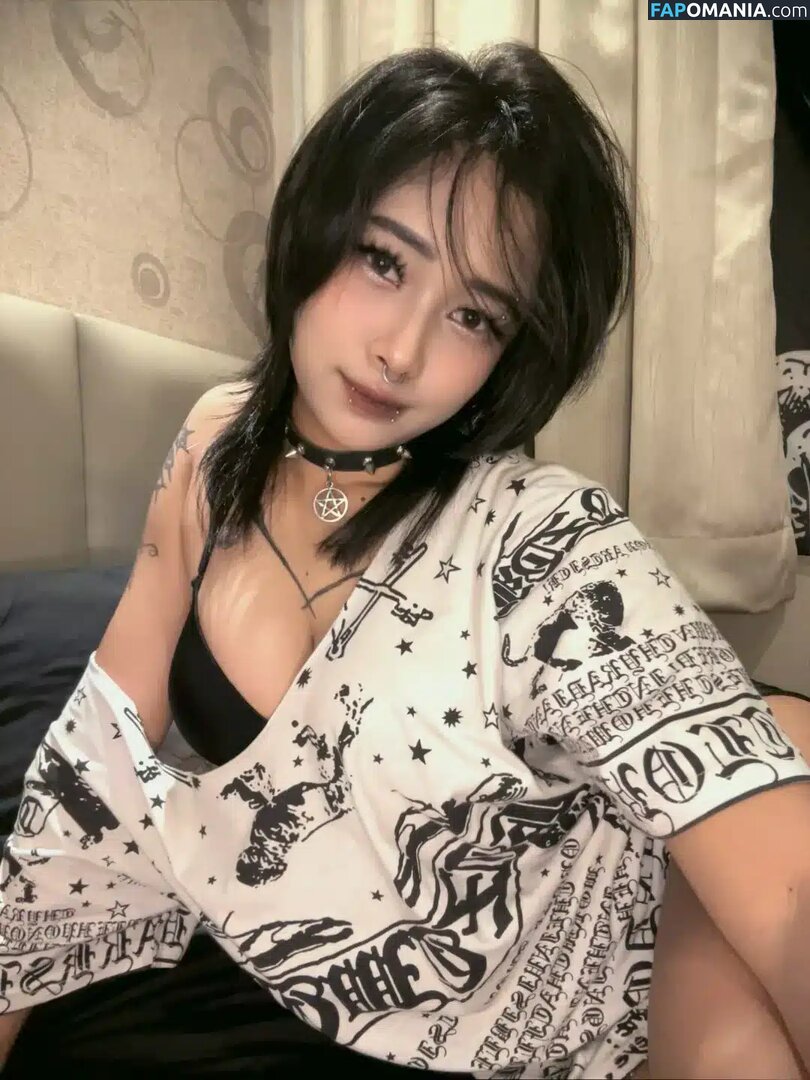 Luna Domsyou Nackt OnlyFans  Geleaktes Foto #5
