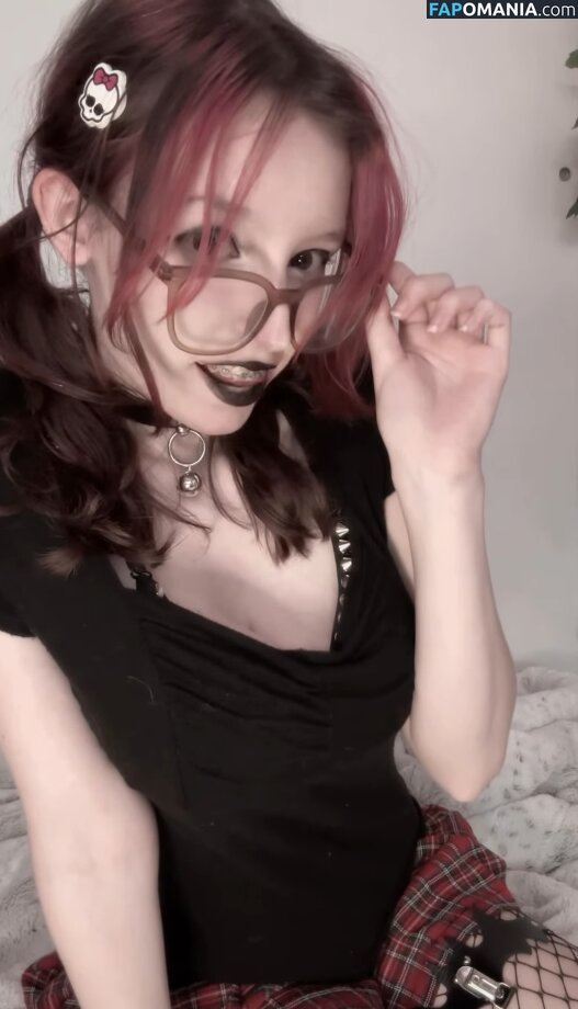 LunarStarshine / LunarSunshine / luna_sunshine_official / lunasunshine420 Nackt OnlyFans  Geleaktes Foto #3