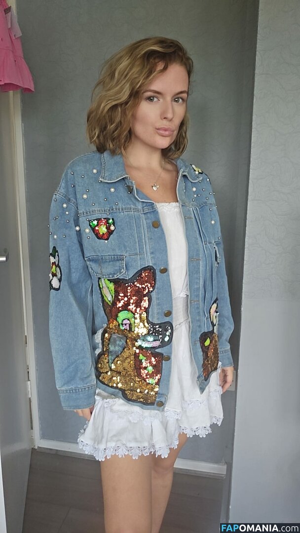 Lycia Rutter / LyciaSharyl / Lyciarutter_xo / dollydaddysgirls Nackt OnlyFans  Geleaktes Foto #15