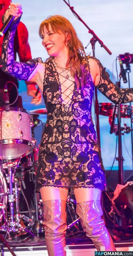 Lzzy Hale / officiallzzyhale Nackt OnlyFans  Geleaktes Foto #1