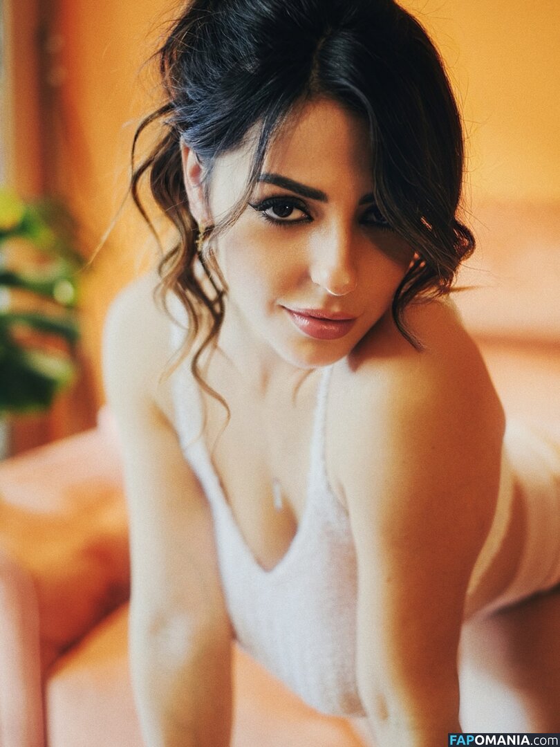 Maddalena Cabizzosu / madame_x_93 / madamex93 Nackt OnlyFans  Geleaktes Foto #5