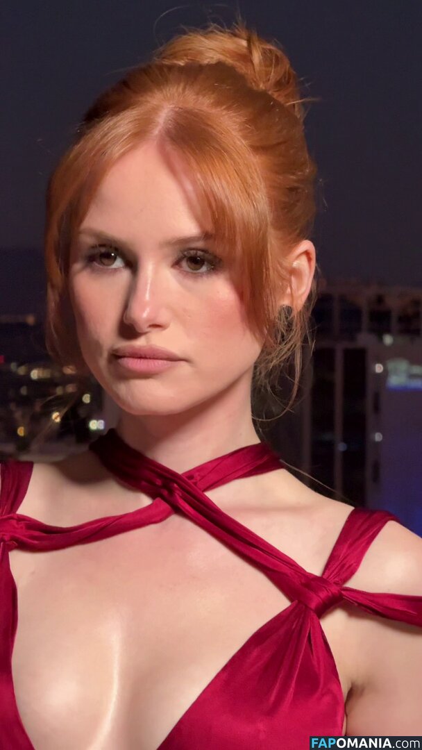 Madelaine Petsch / madelame Nackt OnlyFans  Geleaktes Foto #32