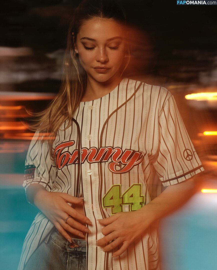 Madelyn Cline / madelyncline Nackt OnlyFans  Geleaktes Foto #215