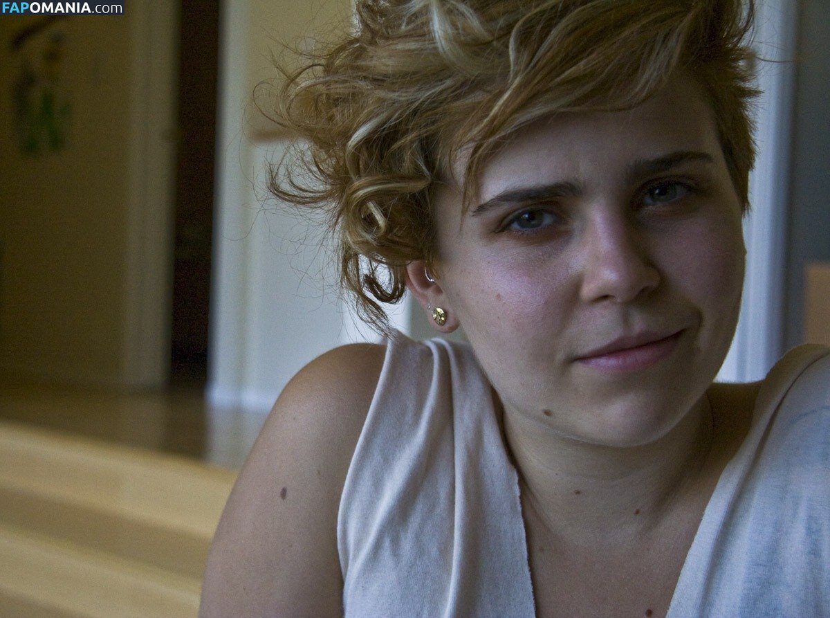Mae Whitman / mistergarf Nackt OnlyFans  Geleaktes Foto #5
