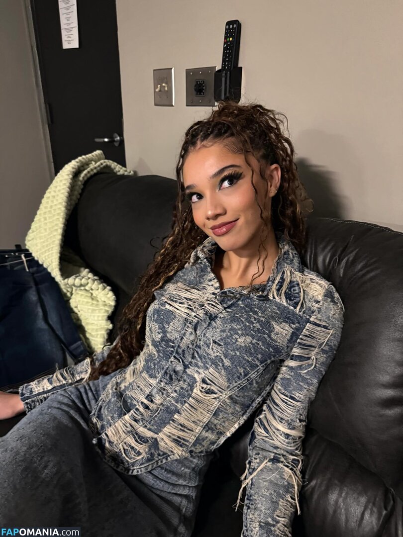 Malia Baker / maliabakermsb Nackt OnlyFans  Geleaktes Foto #2