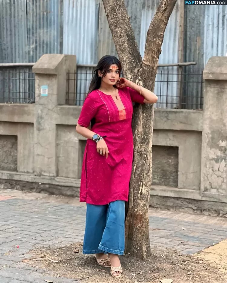 Mansi Suravase Nackt OnlyFans  Geleaktes Foto #8