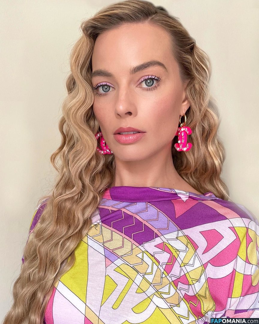 Margot Robbie Nackt Geleaktes Foto #163