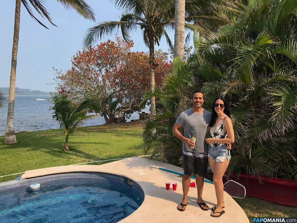 Maria Andrea / andreamezac / https: Nackt OnlyFans  Geleaktes Foto #2