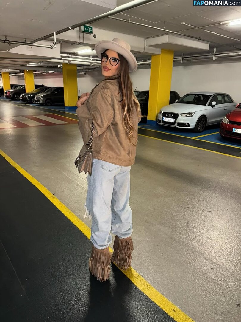 Croatian Girl / Marija Meglaj / https: / marijameglaj / marijameglaj11 Nackt OnlyFans  Geleaktes Foto #100