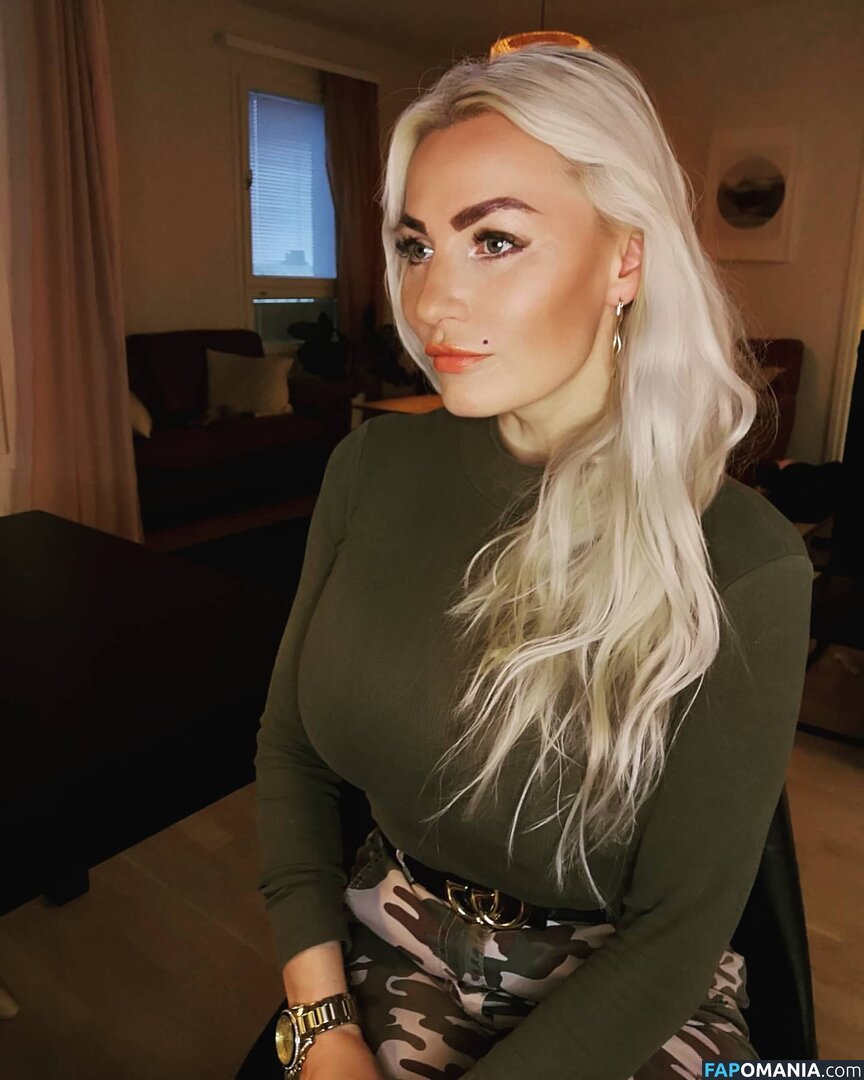 Marika Fingerroos / MarikaFinkku / fingerroos.marika / marikafingerroos Nackt OnlyFans  Geleaktes Foto #50