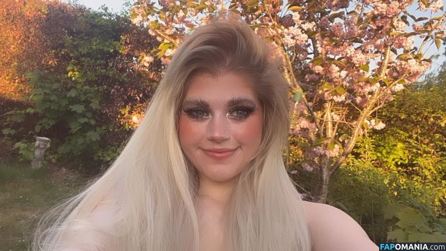 Marina Joyce / marinamewmeow Nackt OnlyFans  Geleaktes Foto #12