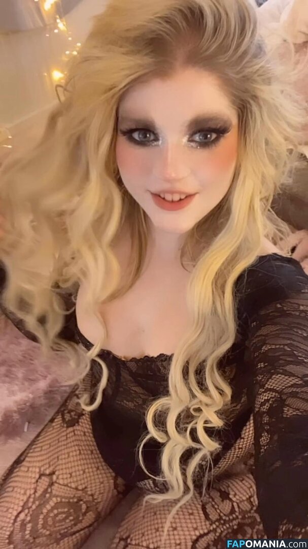 Marina Joyce / marinamewmeow Nackt OnlyFans  Geleaktes Foto #13