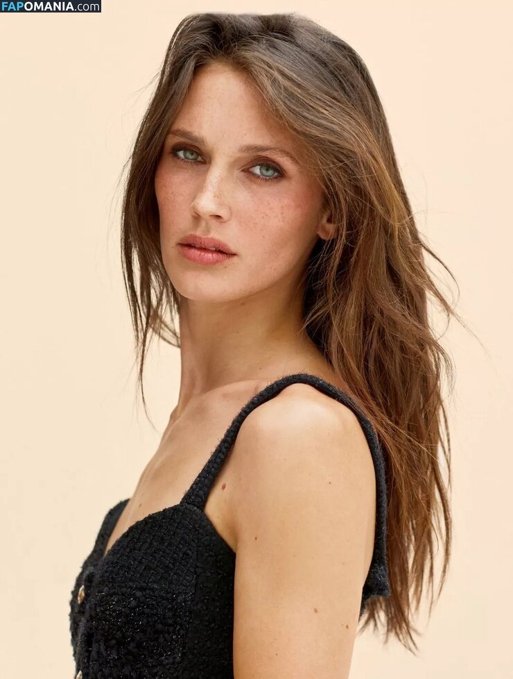 Marine Vacth / https: / marine_vacth / marinvacth Nackt OnlyFans  Geleaktes Foto #5