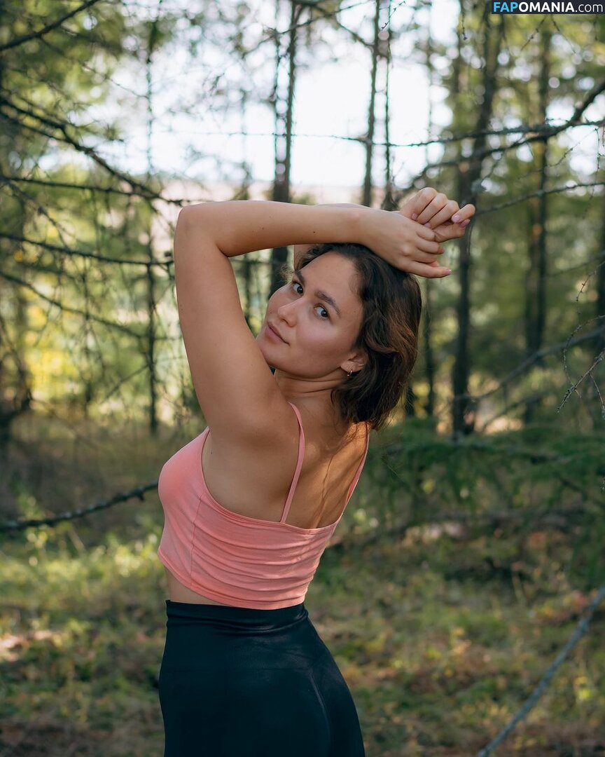 Marusya Shiklina / Marusya outdoors / marusya / marusya.shiklina Nackt OnlyFans  Geleaktes Foto #29