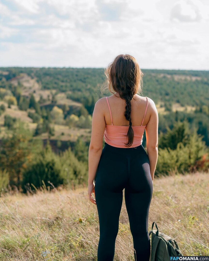Marusya Shiklina / Marusya outdoors / marusya / marusya.shiklina Nackt OnlyFans  Geleaktes Foto #33