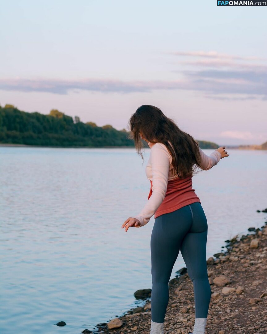 Marusya Shiklina / Marusya outdoors / marusya / marusya.shiklina Nackt OnlyFans  Geleaktes Foto #71