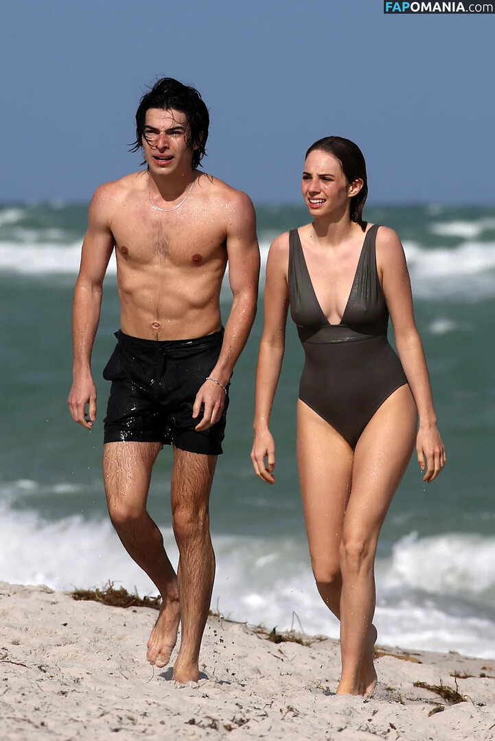 Maya Hawke / maya_hawke / neohawk2 Nackt OnlyFans  Geleaktes Foto #456