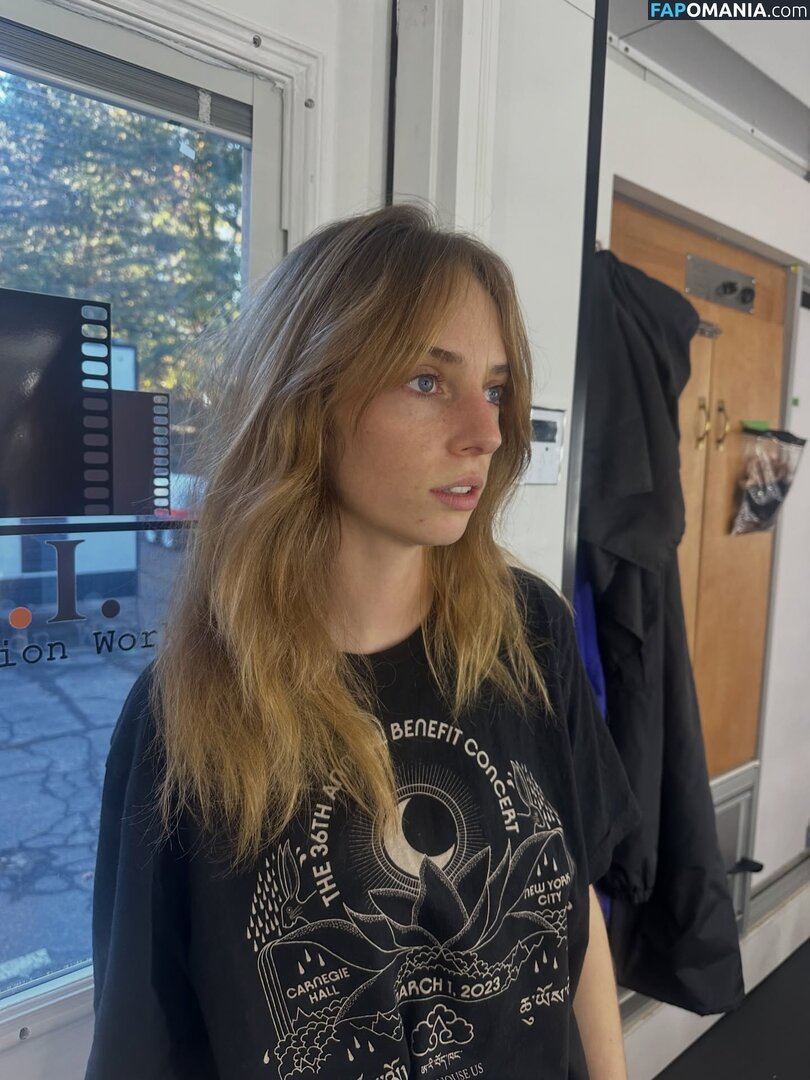 Maya Hawke / maya_hawke / neohawk2 Nackt OnlyFans  Geleaktes Foto #478