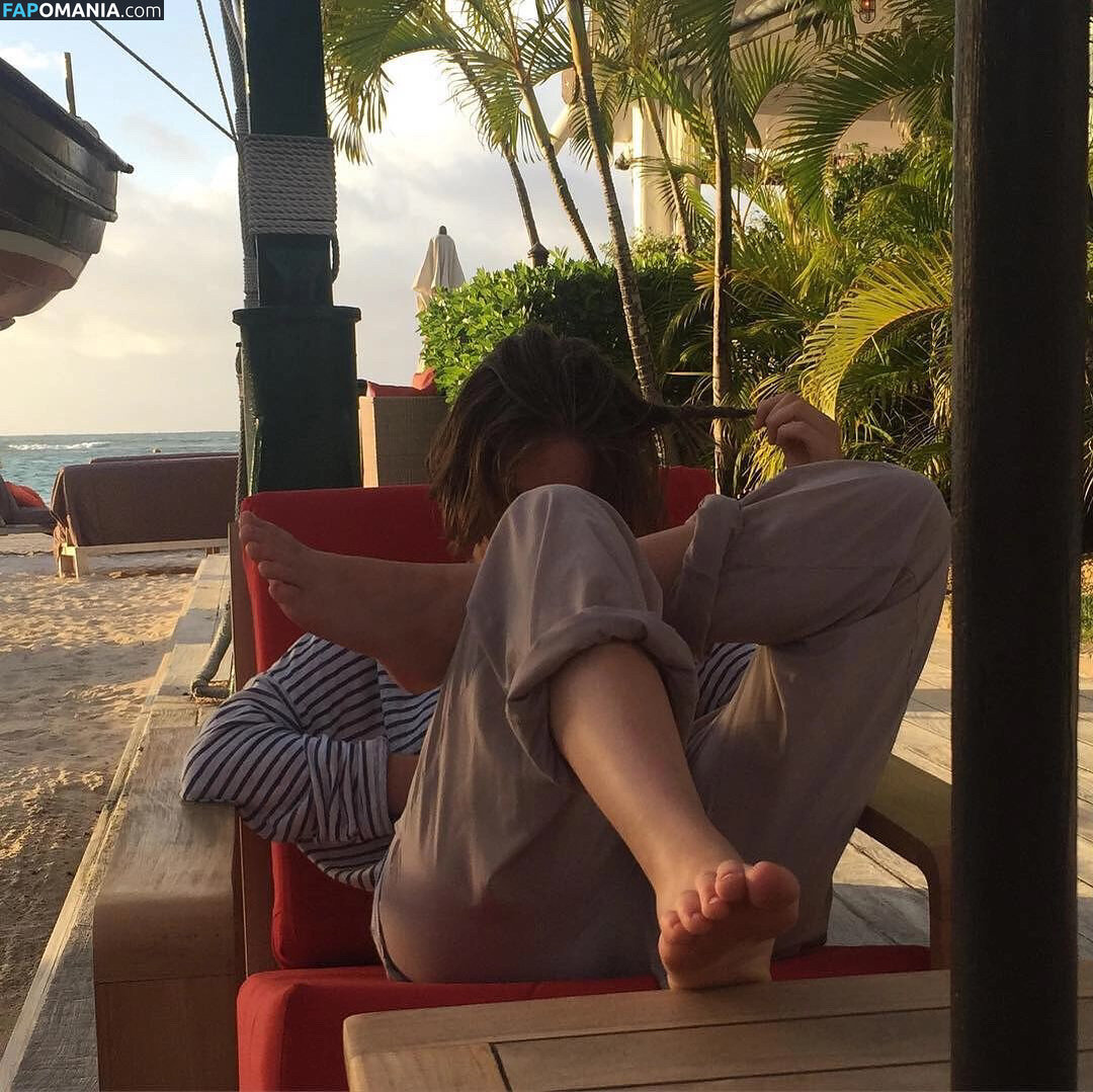 Maya Hawke / maya_hawke / neohawk2 Nackt OnlyFans  Geleaktes Foto #480