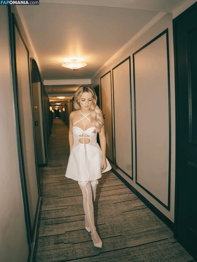 Mckenna Grace / https: / mckennagrace / mckennagraceful Nackt OnlyFans  Geleaktes Foto #244